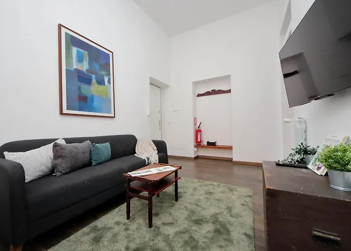 Scipioni Spacious דירה *